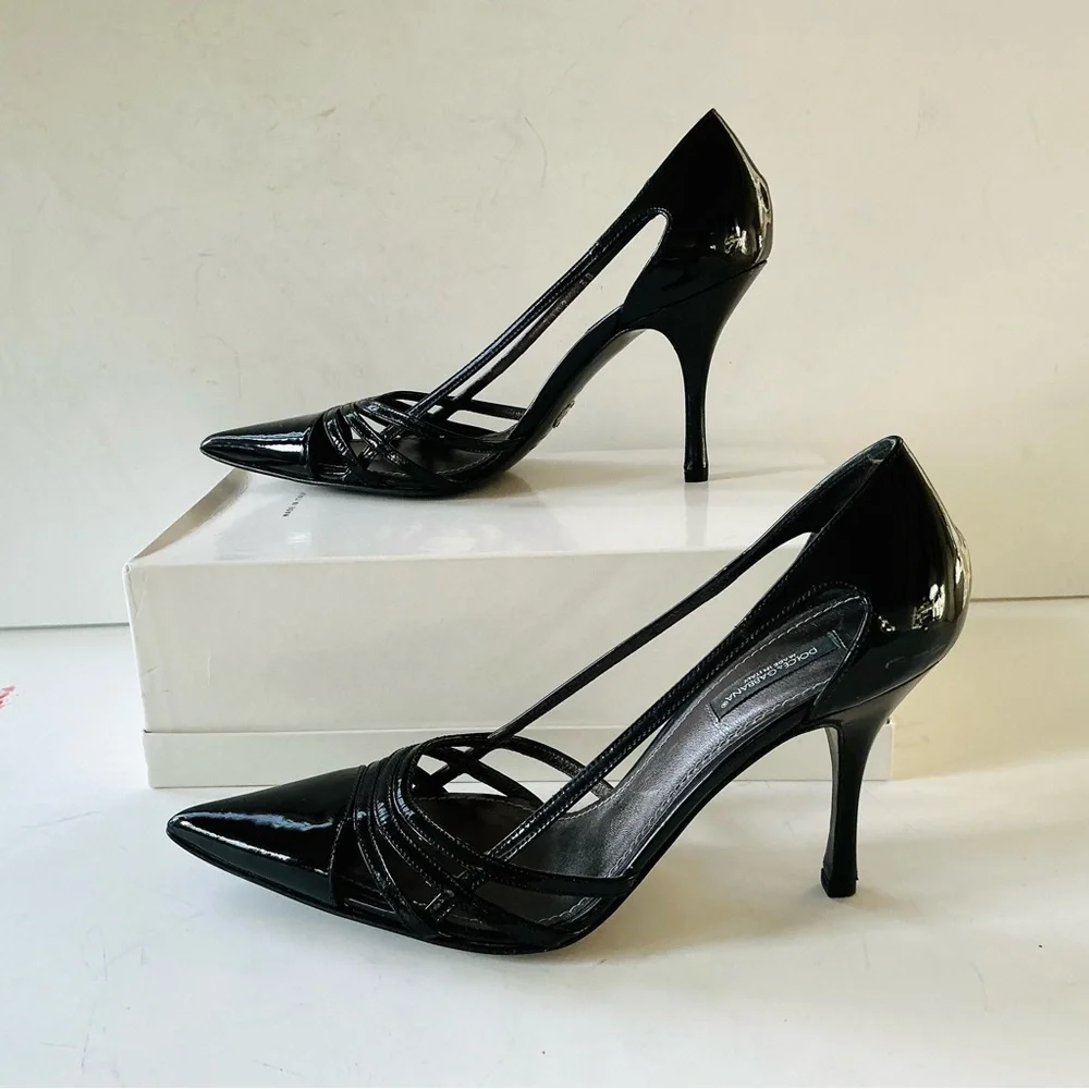 Dolce & Gabbana black patent heels 38